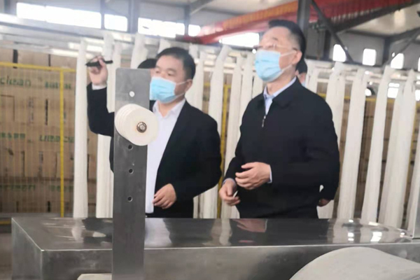 遼寧省委副書記、省長劉寧一行實地考察一諾環境 遼寧省委副書記、省長劉寧一行實地考察一諾環境